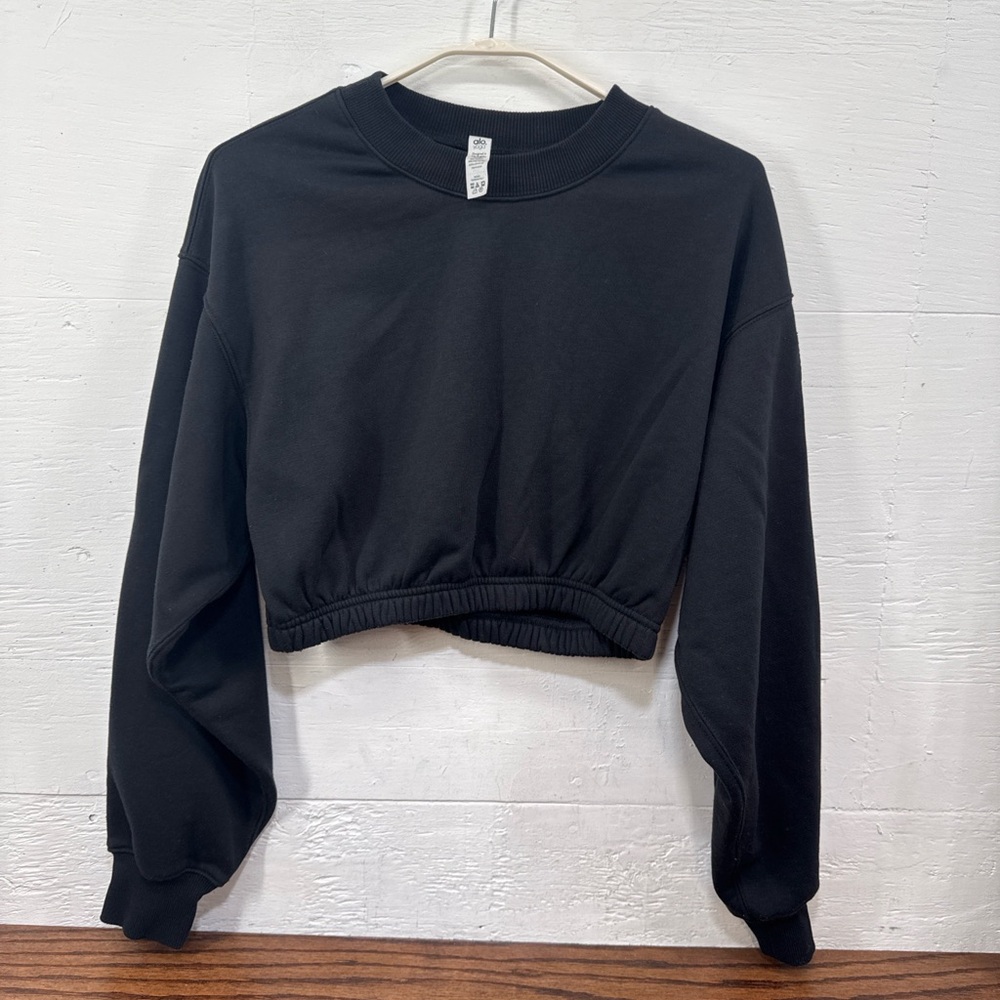 Alo Yoga Cropped Sweatshirt Womens Small Black Elastic Hem Pullover